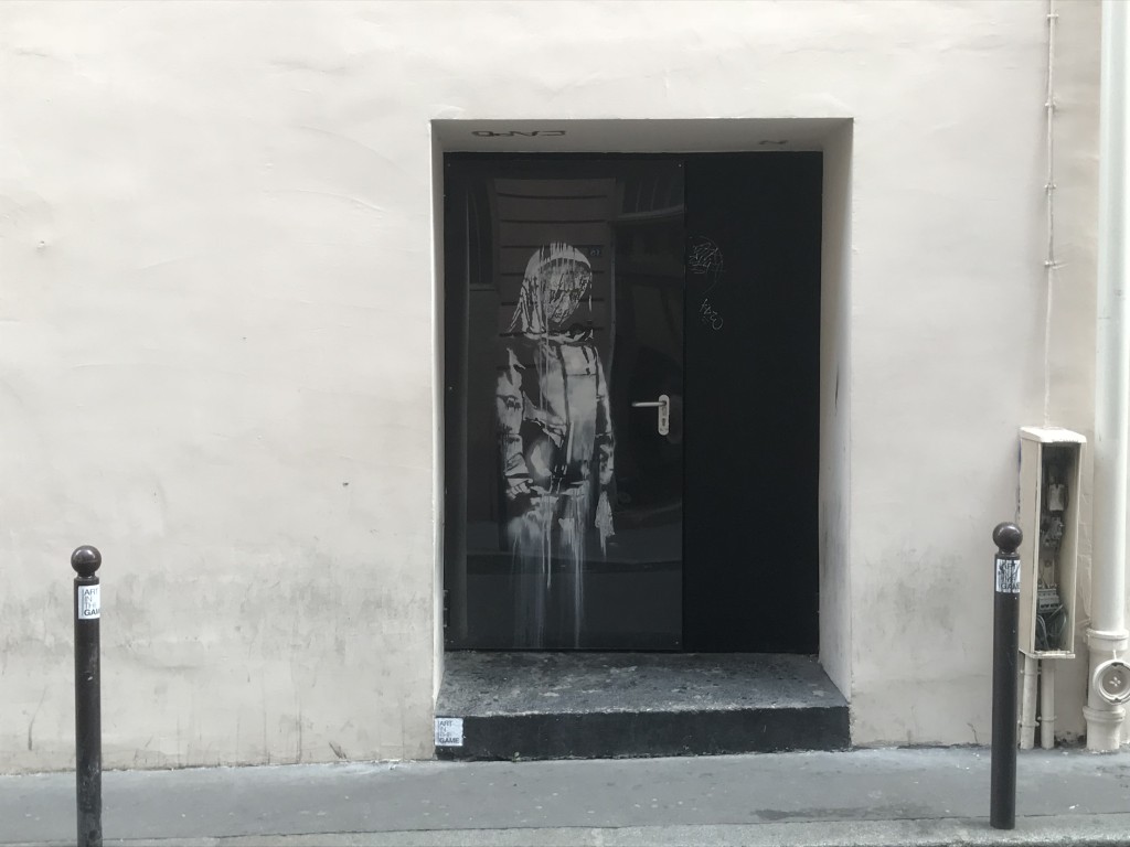 Œuvre de Banksy au Bataclan, Paris 11e 